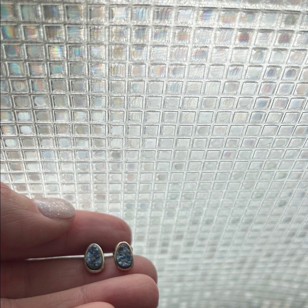 Elegant Blue/purple Stone Earrings - Picture 3 of 11